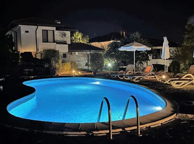 Rada, Bay View Apartment